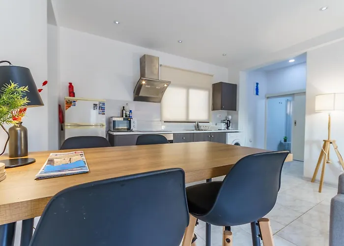 Fanta Sea Apartamento Larnaca