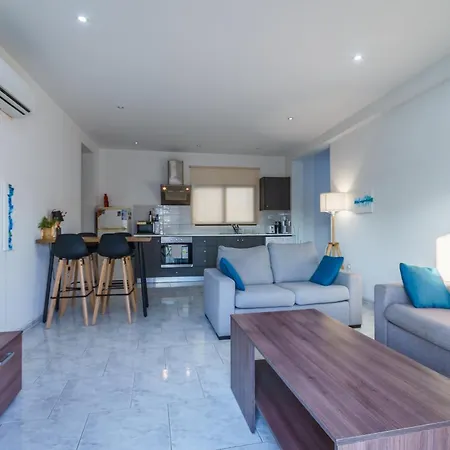 Fanta Sea Ларнака