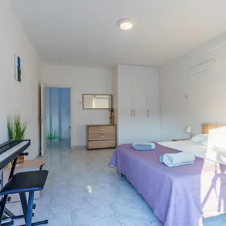 Fanta Sea * Ларнака